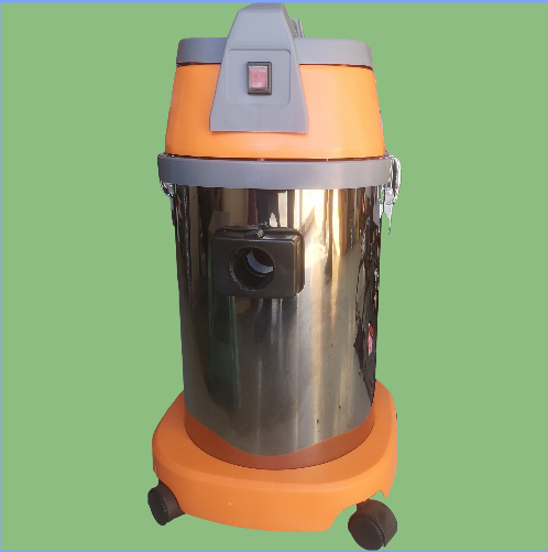 吸尘器